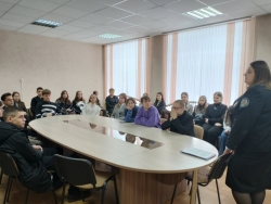 В Любани судебные исполнители провели встречу с учащимися средней школы № 3