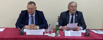 Александр Бачило провел Единый день информирования в трудовом коллективе Березинского лесхоза