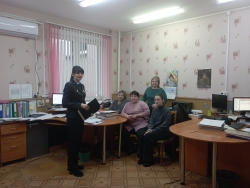 В преддверии дня Конституции Республики Беларусь, заместитель начальника отдела принудительного исполнения Слуцкого района Ольга Лосик провела лекцию-семинар в ОАО "Весейский покров"