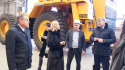 В области проведен республиканский семинар «Лучшие практики функционирования служб «одно окно»